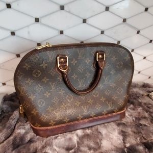 Sold-Louis Vuitton Purse